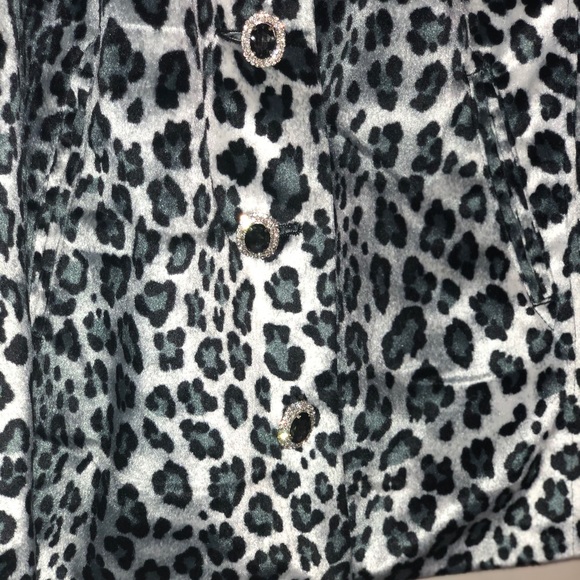 Leopard Jacket - Picture 4 of 4
